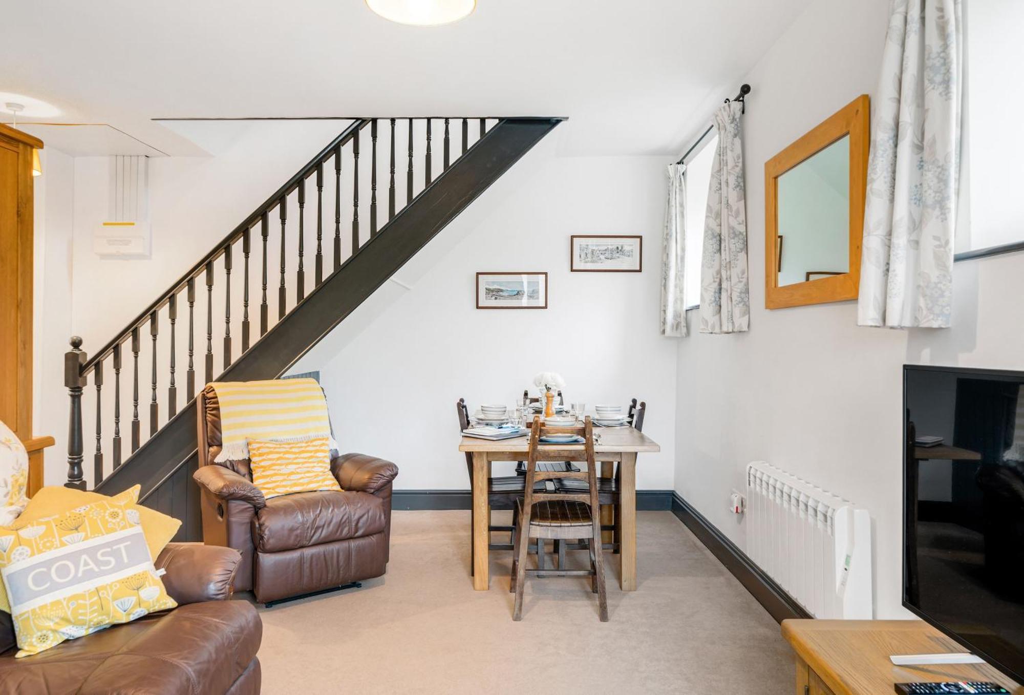 Villa Journeys End With Stunning Sea Views From The Headland Coverack Esterno foto
