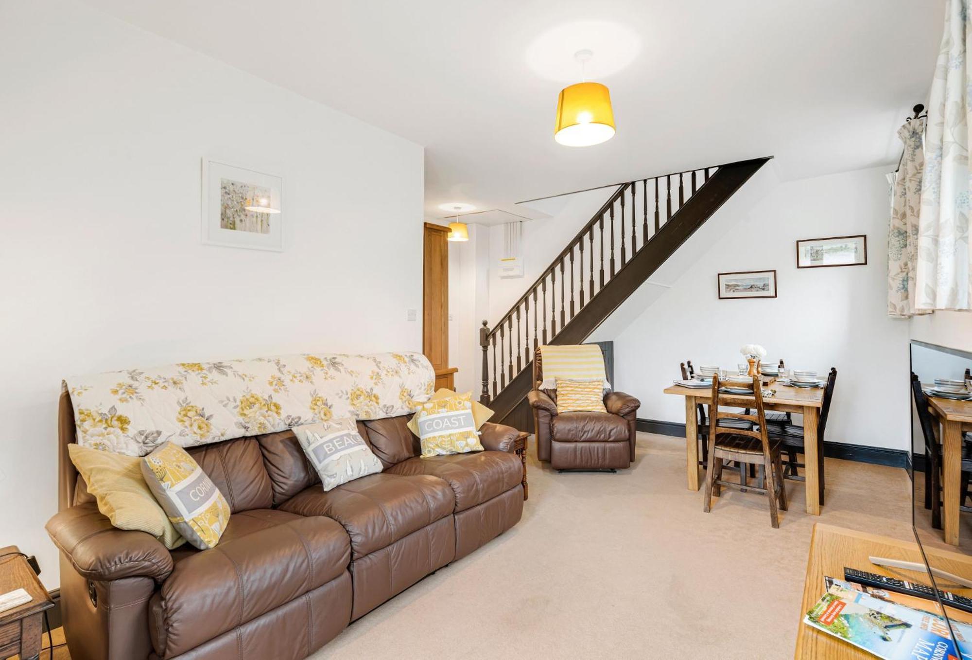 Villa Journeys End With Stunning Sea Views From The Headland Coverack Esterno foto