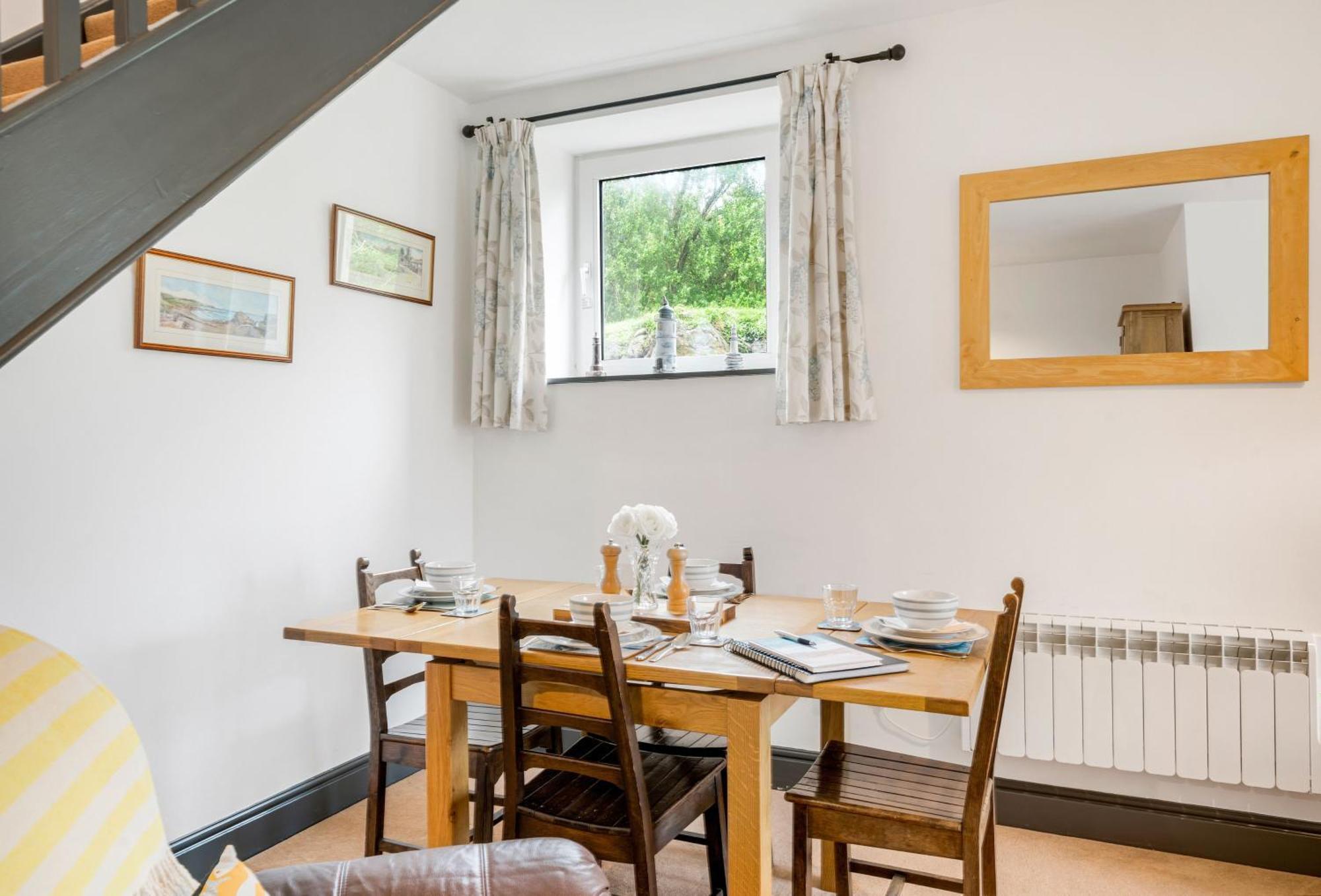 Villa Journeys End With Stunning Sea Views From The Headland Coverack Esterno foto